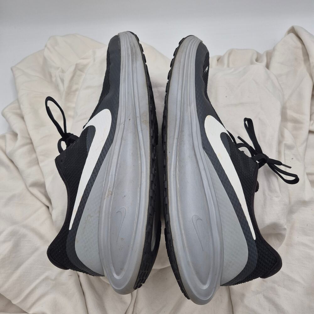 Nike Revolution running shoes black white mesh upper sneakers Mens size 13